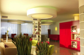 Гостиница Hotel Eurorest  Конельяно